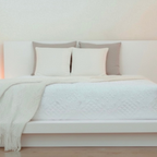 Cama Japonesa( incluye sus 2 mesas de noche)